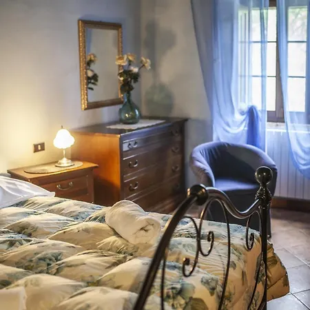 Podere Il Colle بيت للعطل