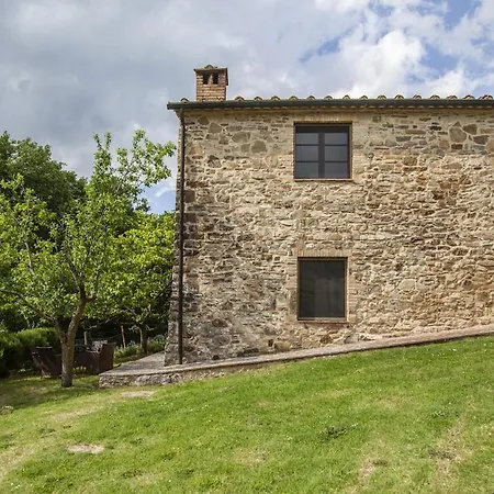 Podere Il Colle بيت للعطل *